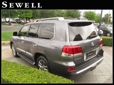 2013 Lexus LX 570