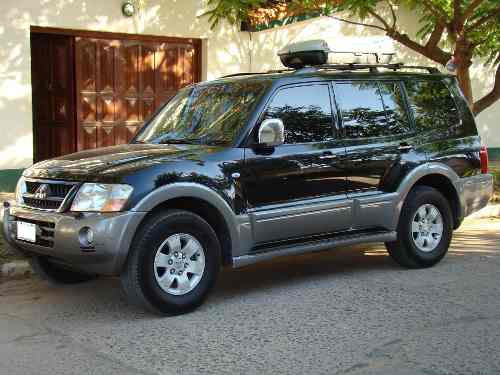 Mitsubishi Montero GLS 32 Di-D