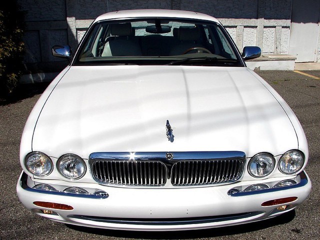 Jaguar XJ 42 V8 Supercharged