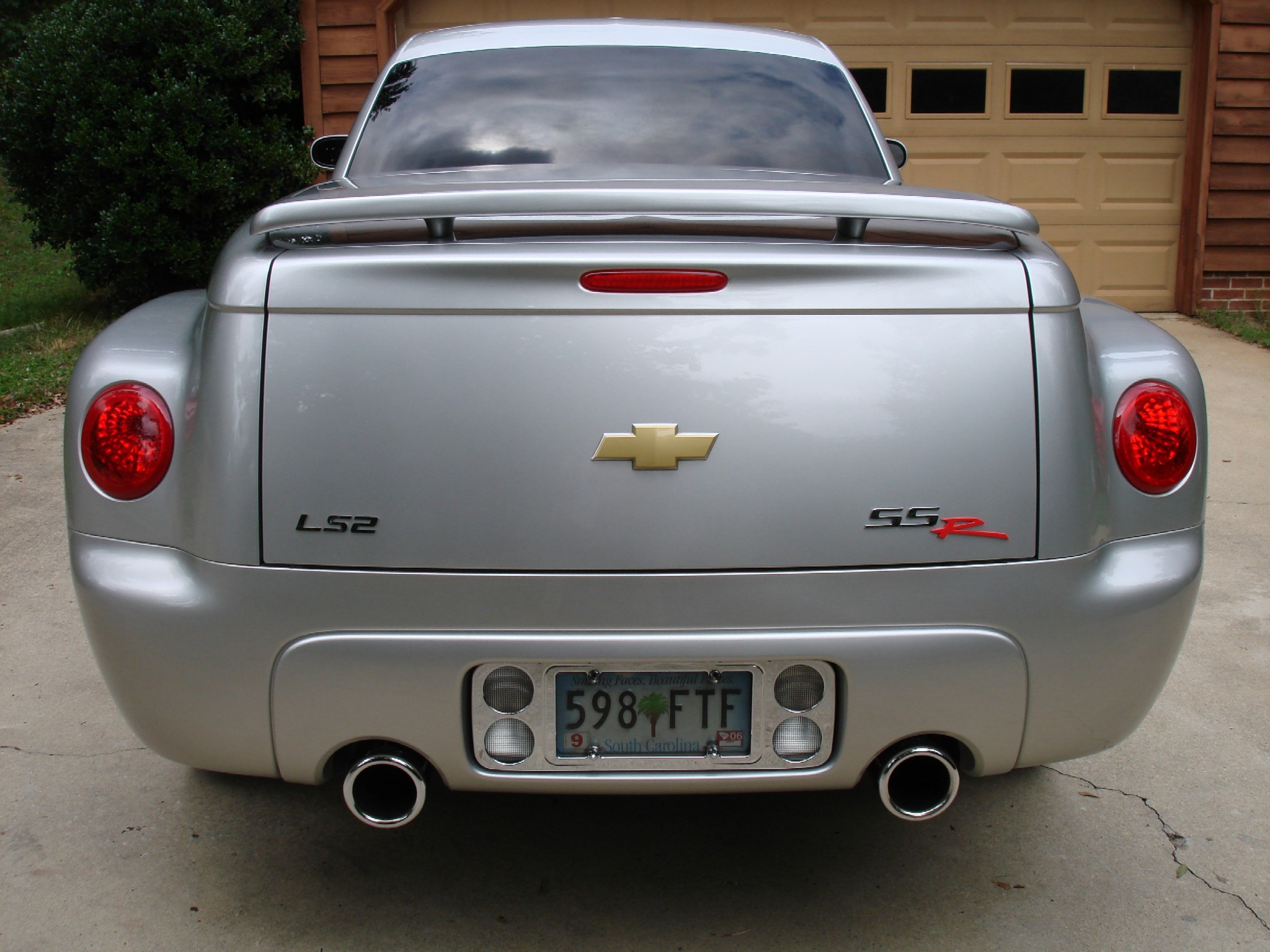 Chevrolet SSR LS