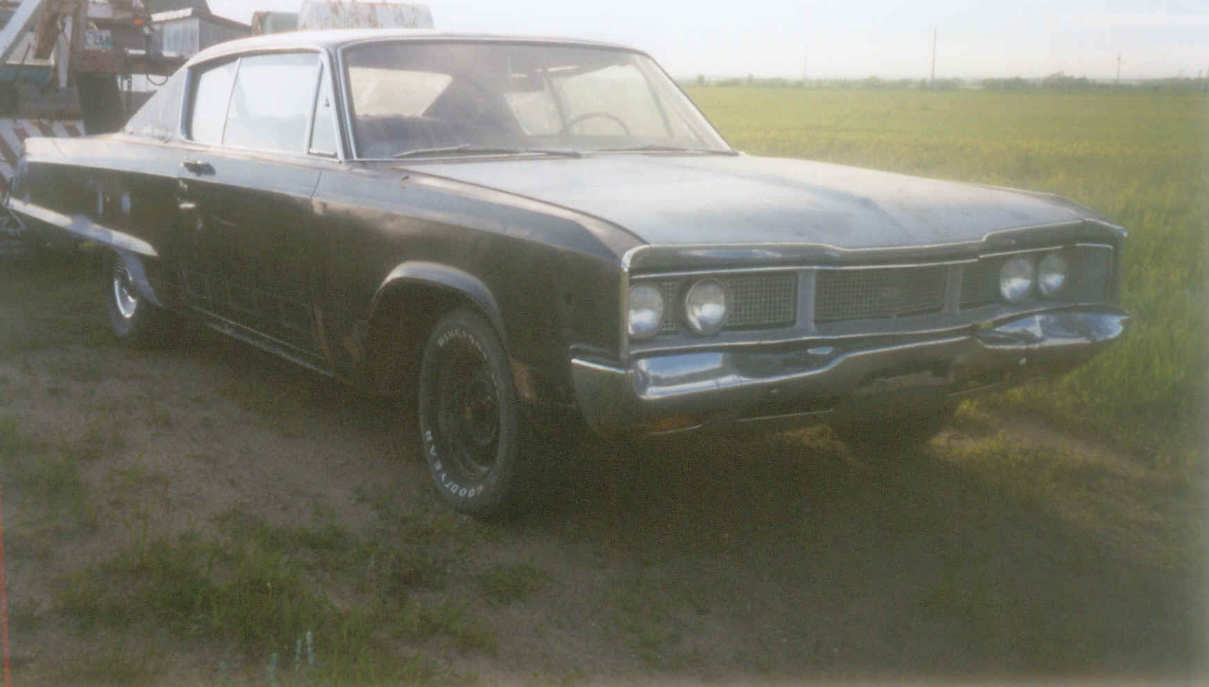 Dodge Monaco 2dr HT