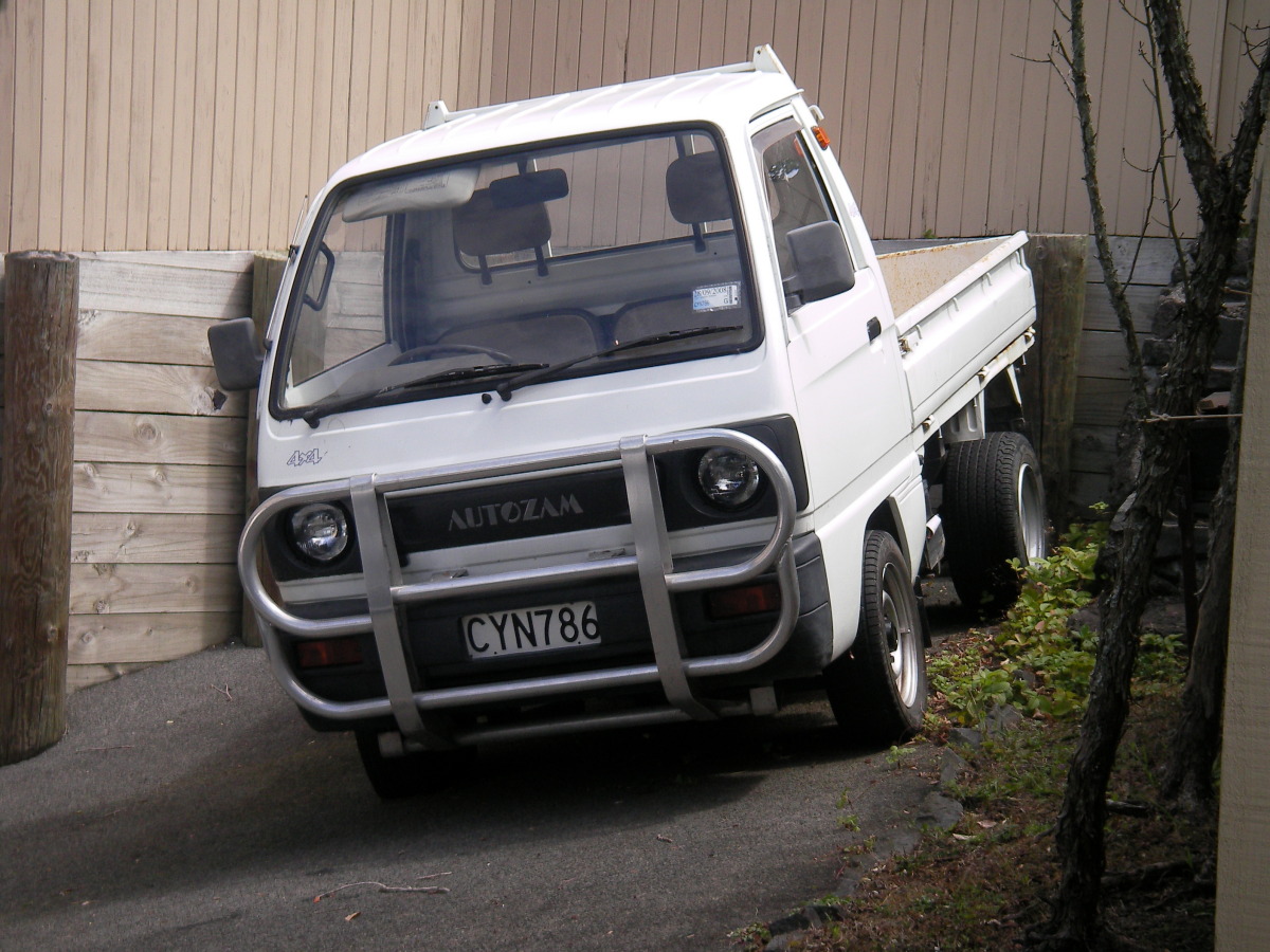 Mazda Autozam 4WD pick up:picture # 10 , reviews, news, specs, buy car