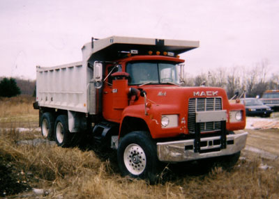 Mack R600