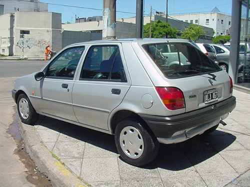 Ford Fiesta 13 LX