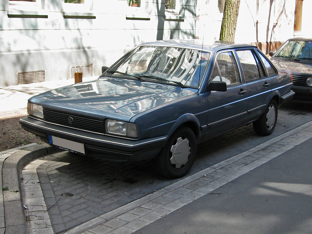 Volkswagen Santana GL 18