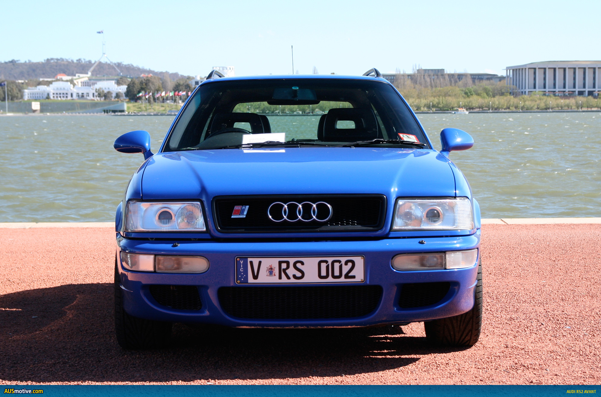 Audi RS2