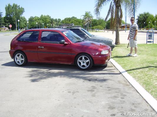 Volkswagen Gol GLi