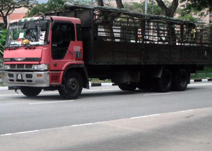 Hino FR