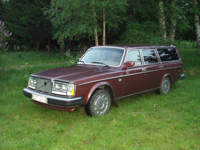 Volvo 265