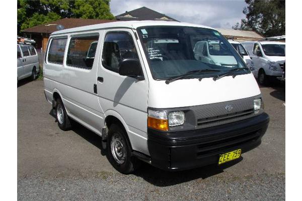 Toyota Hiace Super Custom 30tdipicture 6 Reviews News Specs Buy Car