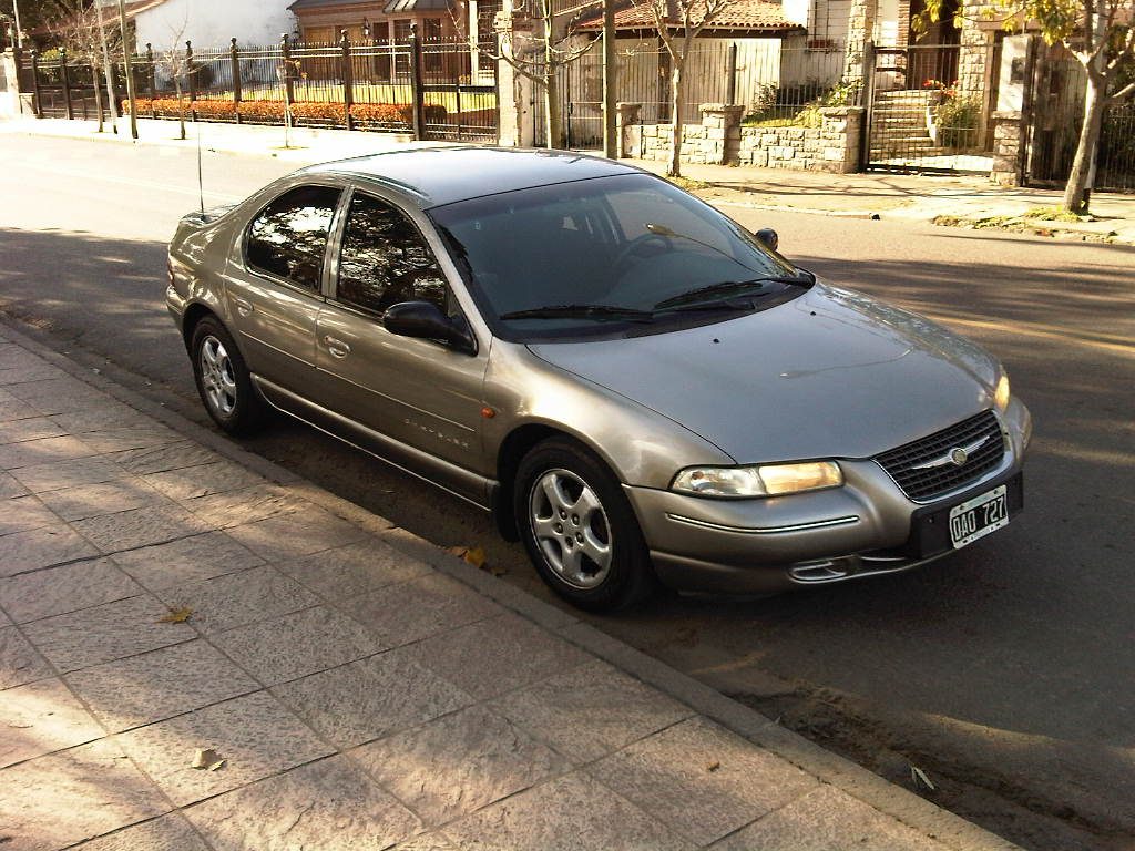 Chrysler Stratus LE 20