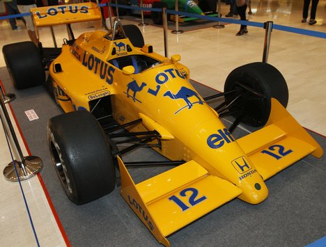 ING RENAULT F1 TEAM RENUALT RS27