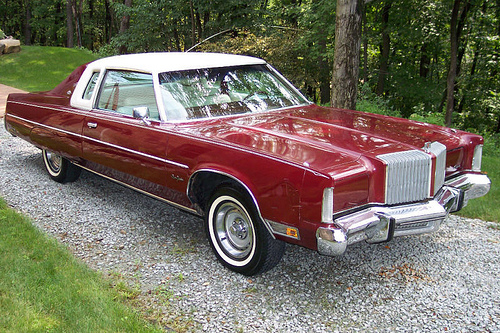 Chrysler New Yorker Brougham St Regis coupe