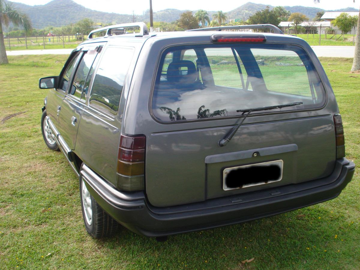 Chevrolet Ipanema SLE