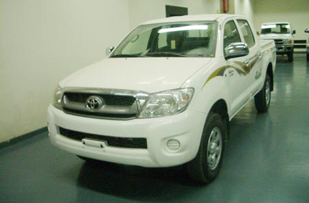 Toyota Hilux X-CAB 4 WD DLX