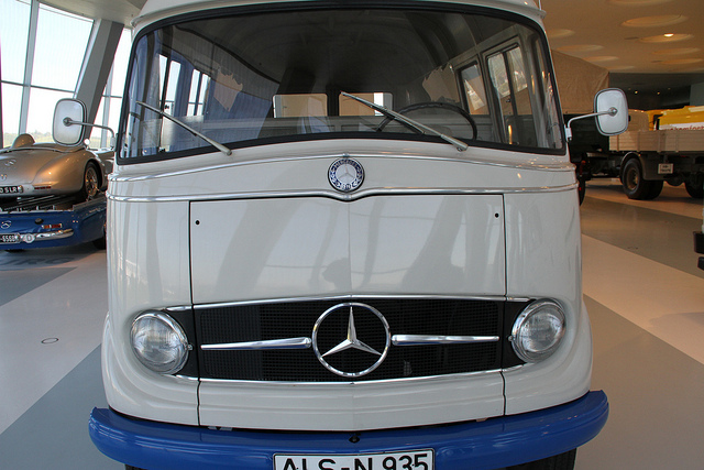 Mercedes-Benz L 1625