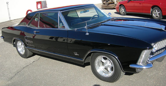 Buick Super Riviera 2dr HT