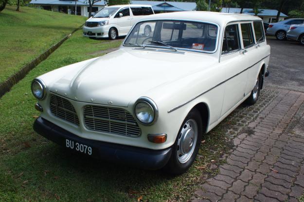 Volvo 121 Amazon wagon