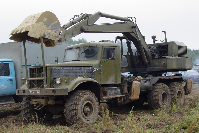 KRAZ KRAZ-255B1