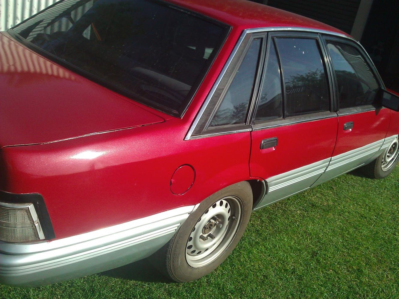 Holden Commodore Berlina 30 VL