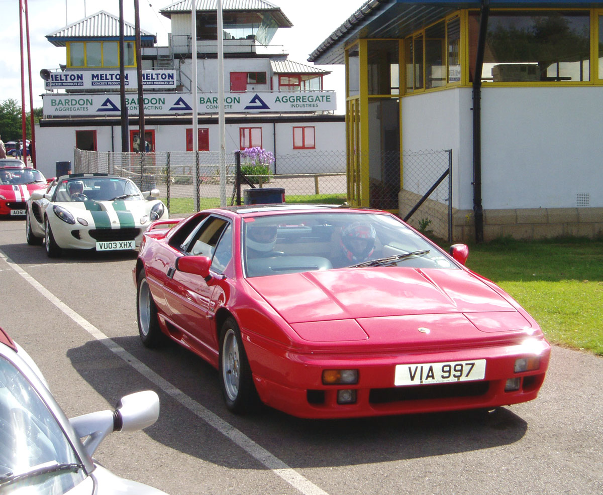 Lotus Esprit SE