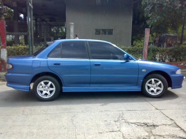 Mitsubishi Lancer GLXi