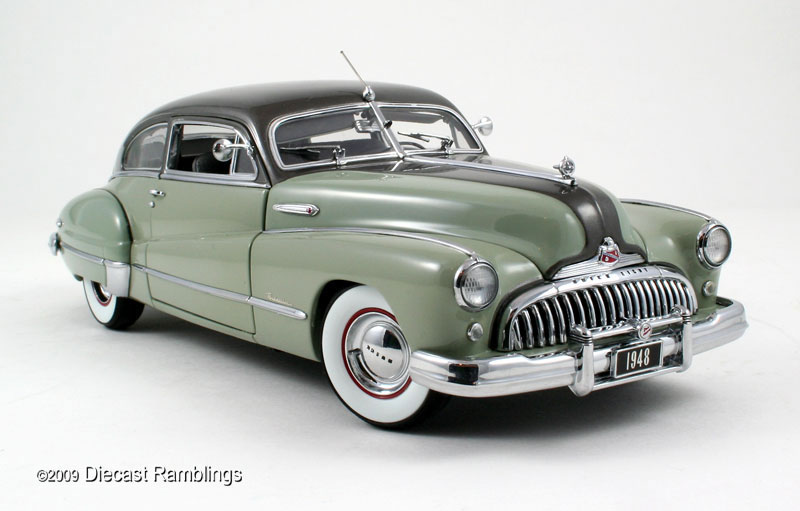 Buick Roadmaster Sedanet