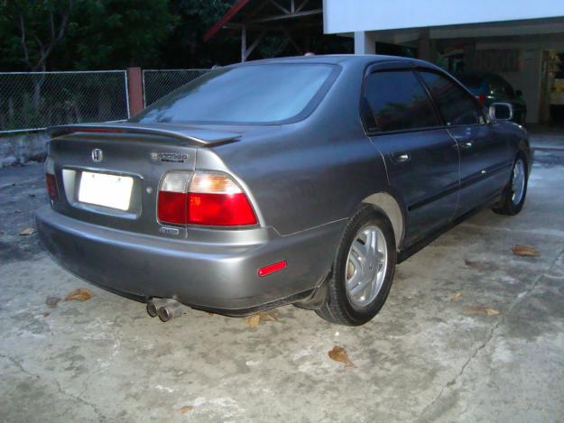 Honda Accord VTi-S