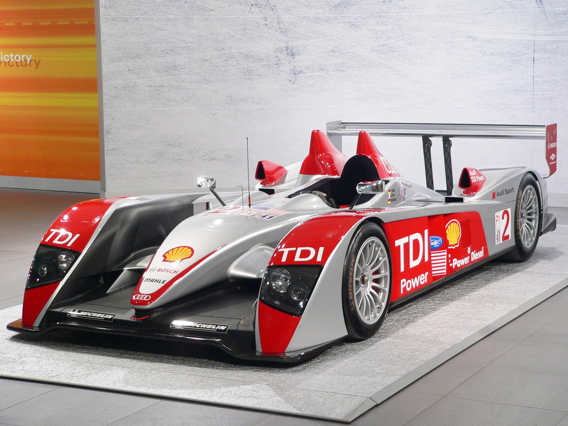 Audi R10