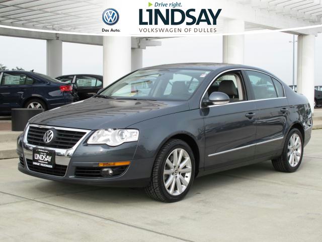 Volkswagen Passat 16 LSE Liftback