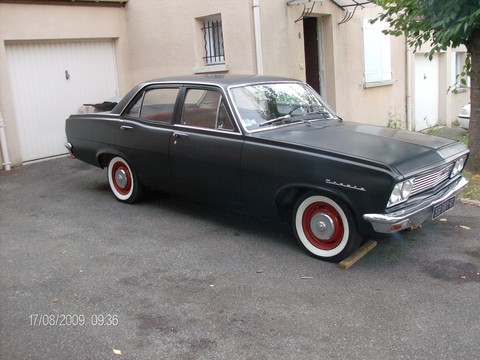 Vauxhall Cresta PC