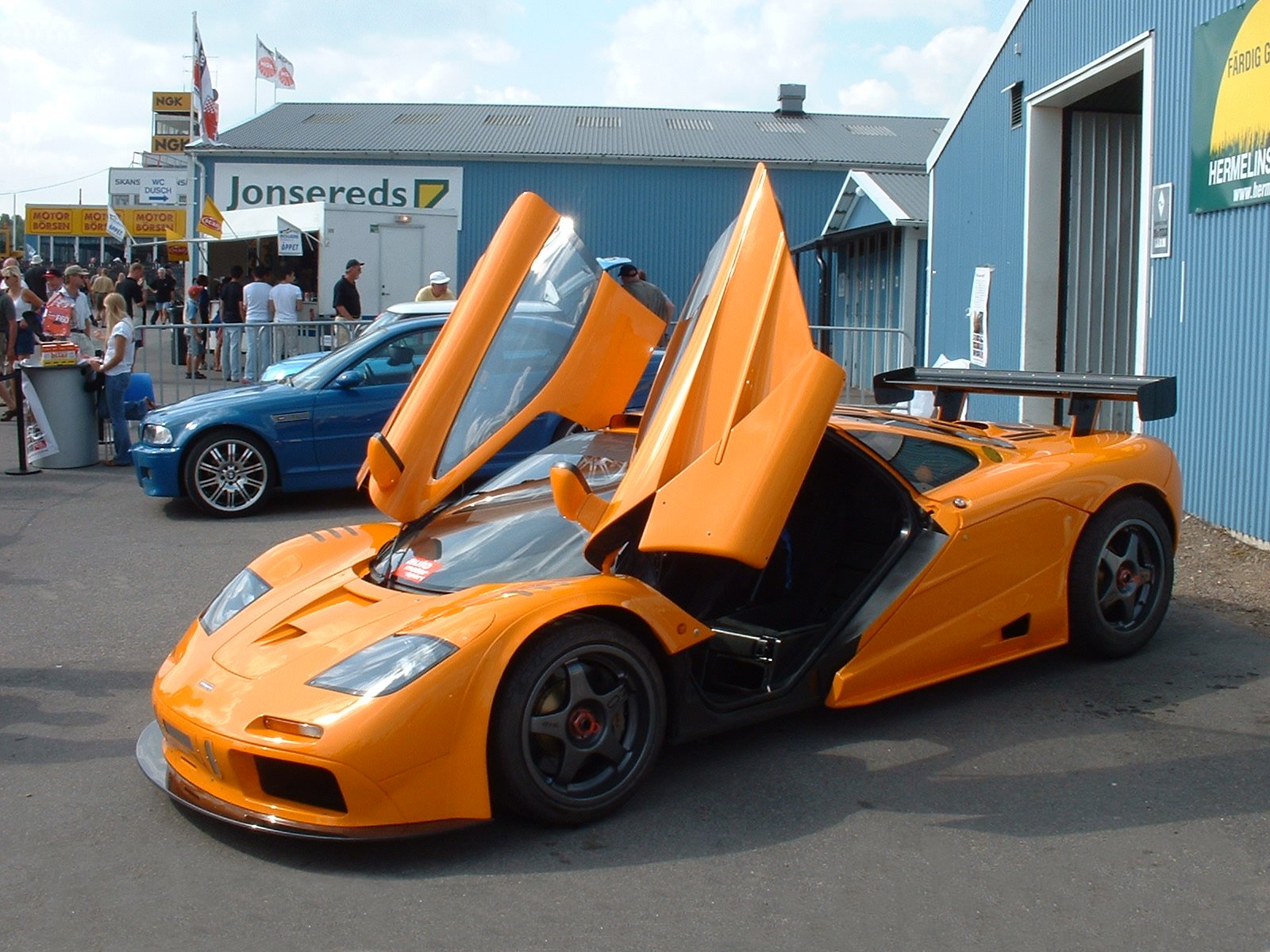 mclaren f1 gtr engine