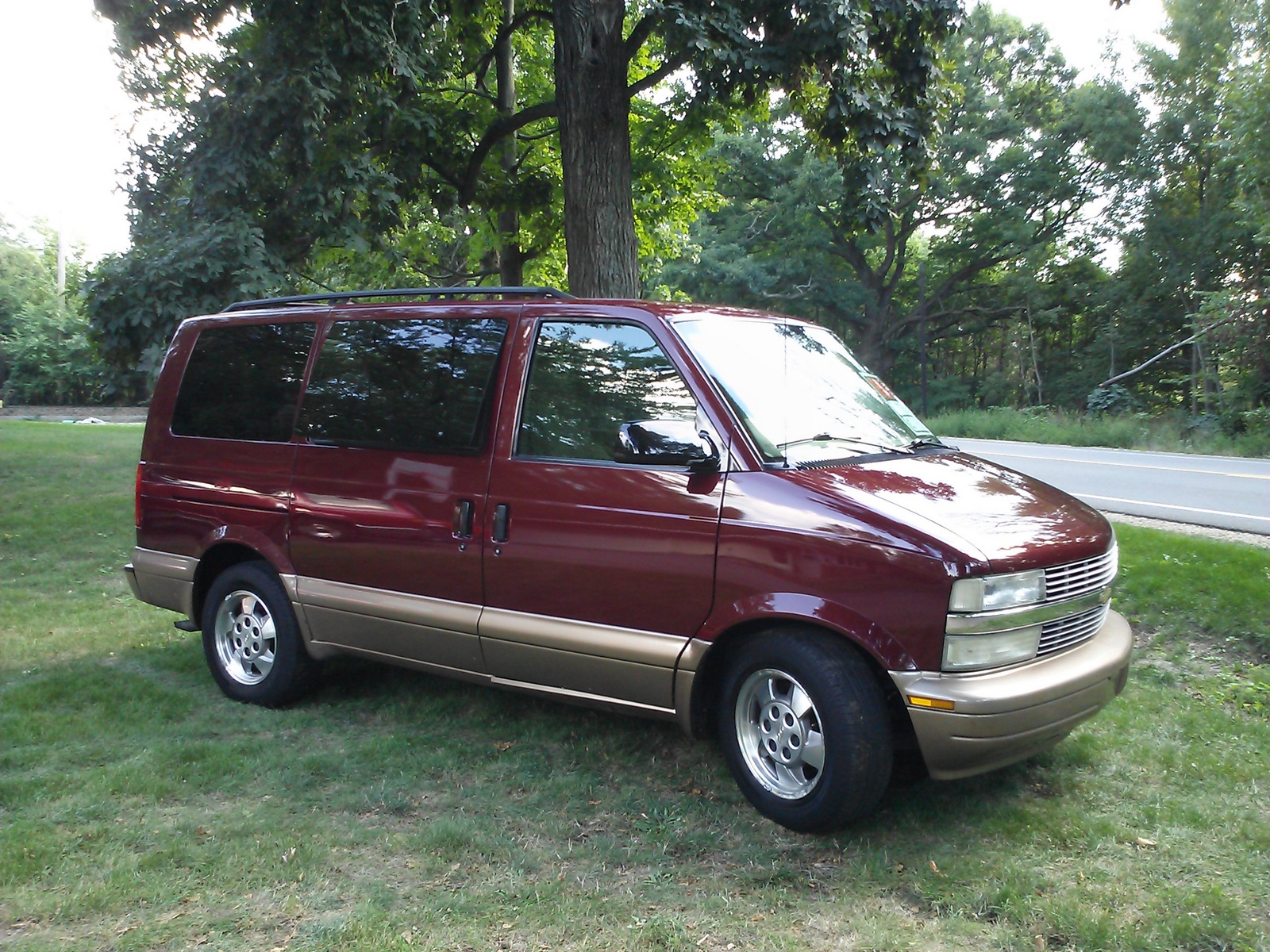 Chevrolet Astro LS