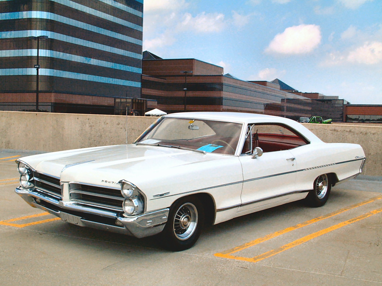 Pontiac Laurentian 2-door hardtop