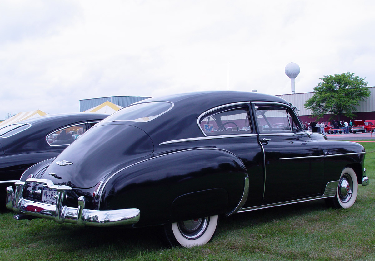 Chevrolet Sedan Deluxe