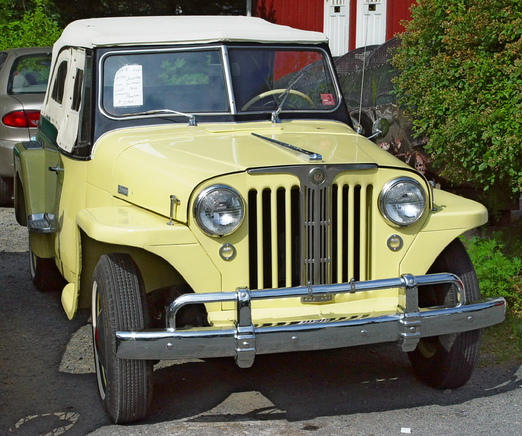 Willys Jeepster