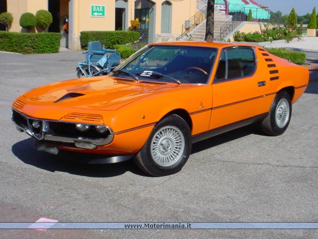 Alfa Romeo Montreal