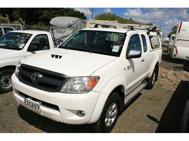 Toyota Hilux SR5 30TDi 4WD