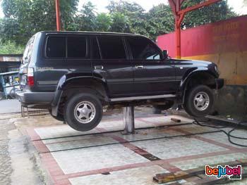 Toyota Land Cruiser VX Turbo