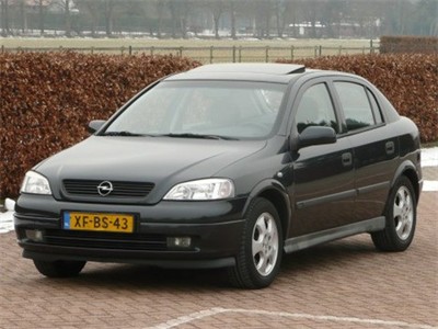 Opel Astra 18-16v