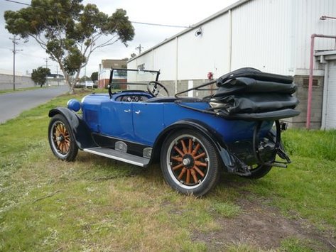 Dodge 116 tourer