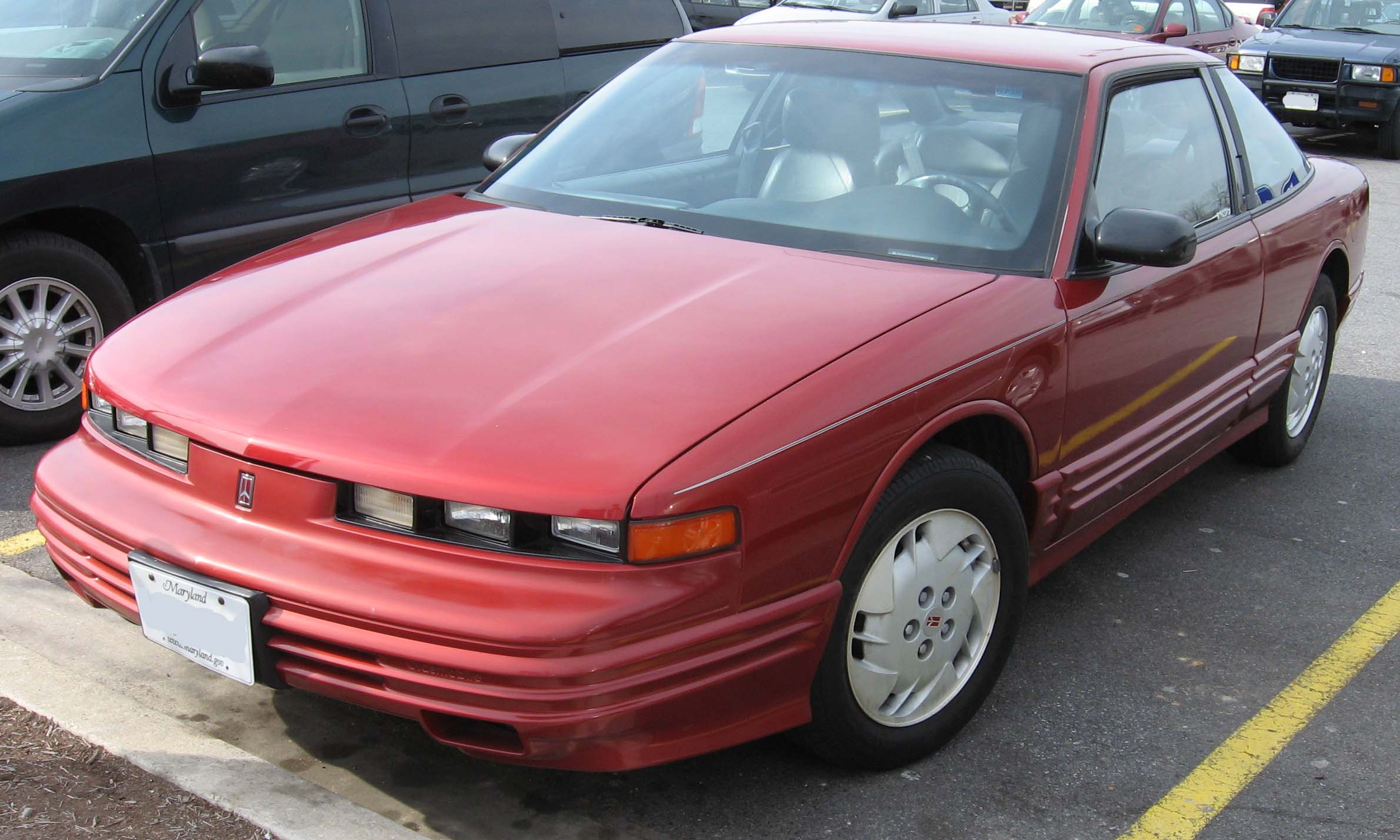 Oldsmobile Cutlass Supreme coupe