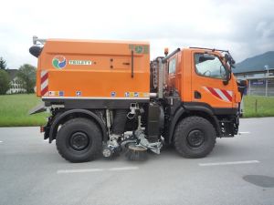 Mercedes-Benz Unimog U20