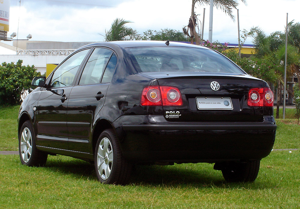 Volkswagen Polo Sedan