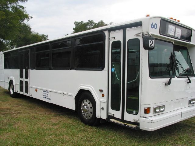 Gillig Phantom school bus