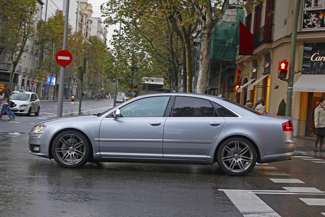 Audi S8 D3 Typ 4E Audi S8 D3 Typ 4E