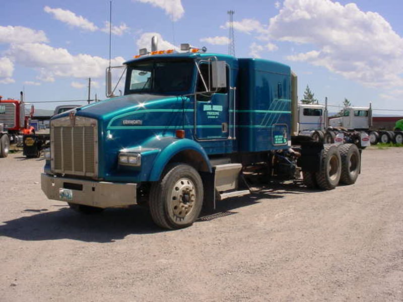 Kenworth T800B