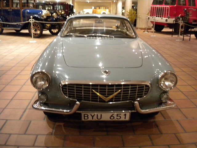 Volvo 1800ES prototype