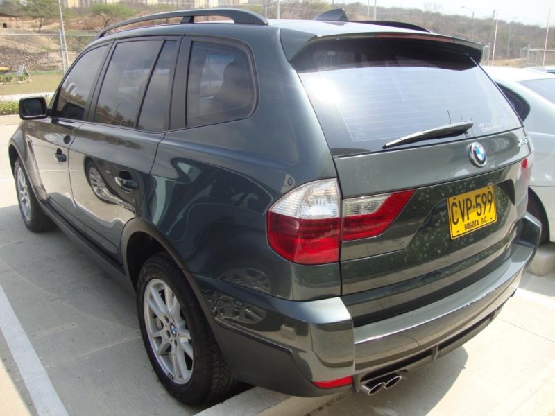 BMW X3 25i