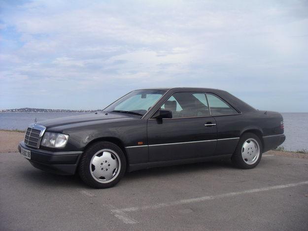 Mercedes-Benz 300 CE 24